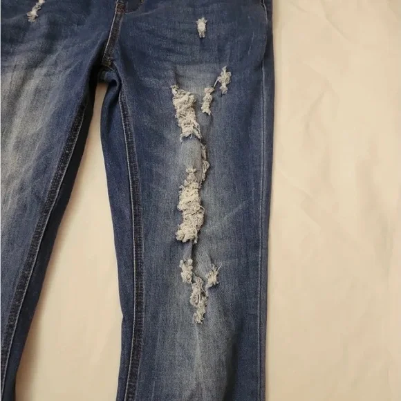 Jumpsuits - Picture 2 of 8